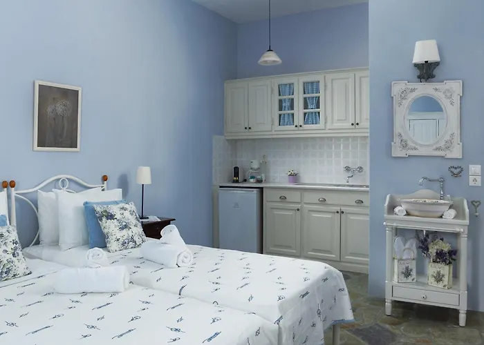 Saint Louis Lägenhetshotell Ándros