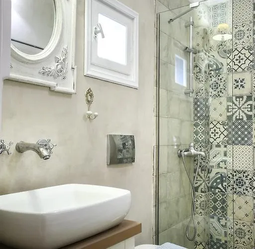 Saint Louis Lägenhetshotell 4*