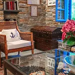 Ξενοδοχείο με διαμερίσματα Saint Louis 4*