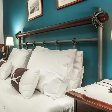 Aparthotel Saint Louis Andros Town