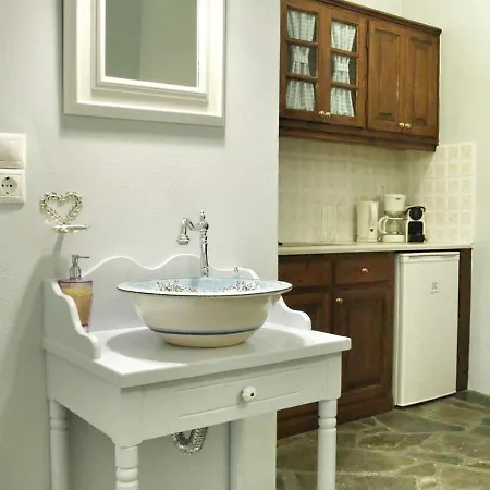 Saint Louis 3* Andros Town