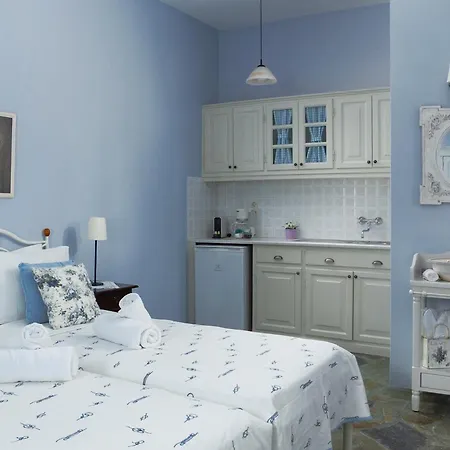 Saint Louis Appart hôtel Ándros