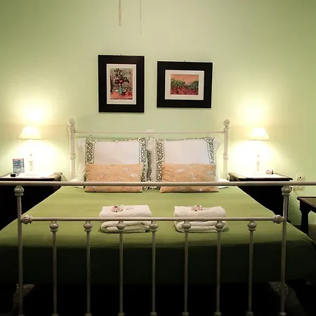 Saint Louis Aparthotel 3*