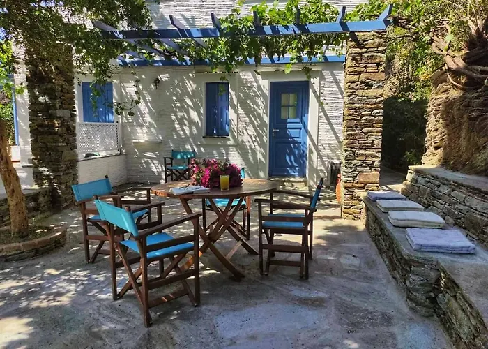 Saint Louis Ξενοδοχείο με διαμερίσματα Άνδρος