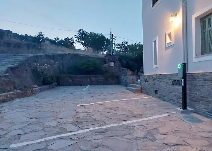 Saint Louis Ξενοδοχείο με διαμερίσματα Άνδρος